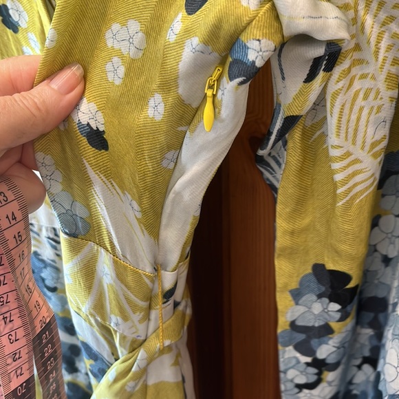 Falguni Shane Peacock Dress, Size Large - Picture 6 of 16